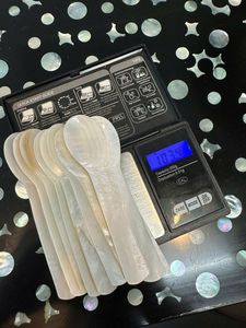Cuillère de luxe en nacre naturelle pour café et dessert, faite à la main, écologique, fournisseur en gros de vaisselle - Product Image 4