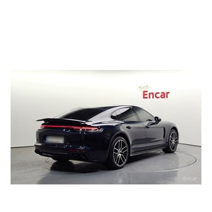 Porsche Panamera 4.0 GTS 2023 con Volante a la Izquierda, Asientos de Cuero, Cámara Trasera, Solo 19,457 km de Kilometraje - Product Image 2