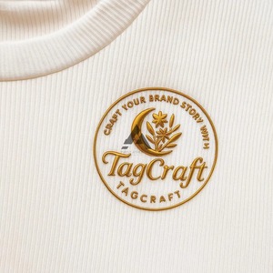 Étiquettes personnalisées en silicone 3D découpées au laser avec logo OEM pour t-shirts et vêtements de sport avec impression en gravure, vente en gros - Product Image 4