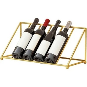 Porte-bouteilles à cadre incliné avec capacité pour 4 bouteilles, support de comptoir en métal doré pour bar, restaurant, maison, rangement et présentation - Product Image 2