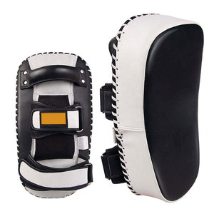 Équipement de boxe : Cibles de frappe d'entraînement, Pads de frappe ciblés, Cibles de main et Pads de frappe pour le pied, En vente - Product Image 1