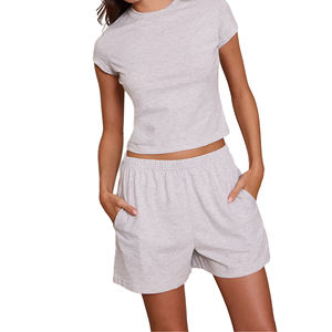 เสื้อยืดและกางเกงขาสั้นผู้หญิงแบบโอเวอร์ไซส์ 2 ชิ้น ผ้าฝ้าย 100% ชุดเซ็ตสองชิ้น เสื้อยืดและกางเกงขาสั้นผู้หญิง - Product Image 6