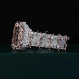 Reloj de pulsera de lujo mecánico de dos tonos con esfera cuadrada y números romanos de moissanita, completamente cubierto de diamantes, estilo hip hop, del fabricante. - Product Image 2