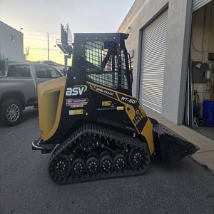 Chargeur Premium ASV RT 50 avec moteur puissant et option de livraison rapide, idéal pour les travaux de construction lourds et les professionnels. - Product Image 4