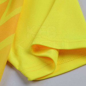 Uniformes de Fútbol Personalizados al por Mayor, Sublimados, de Secado Rápido, Manga Corta, para Hombres Adultos - Product Image 4