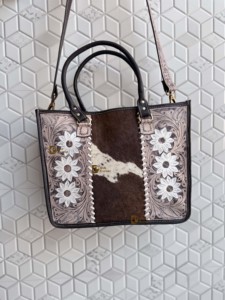 Nuevo Bolso Tote de Cuero Auténtico, Elegante Bolso de Mano de Cuero con Pelo, Tallado a Mano, Multiusos para Mujer - Product Image 1