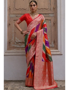KV <b>Red</b> Woven Kanjivaram Soft Silk Handloom Designer Saree With Unstitched <b>Blouse</b> - Product Image 4