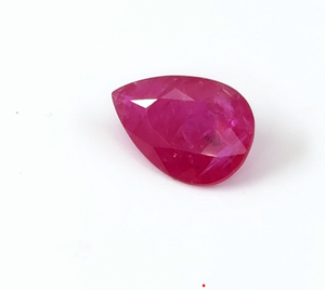 Péres de rubis naturels du Mozambique non traités 8,22 carats, pierre précieuse de rubis naturel taillée en facettes pour la fabrication de bijoux, prête à l'emploi - Product Image 1