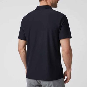 เสื้อโปโลผู้ชายสำหรับเล่นกอล์ฟ ทรงปกติ ระบายอากาศได้ดี รับผลิตตามแบบ OEM ชุดกีฬา เสื้อโปโลปักโลโก้ตามสั่ง ขายส่ง - Product Image 2