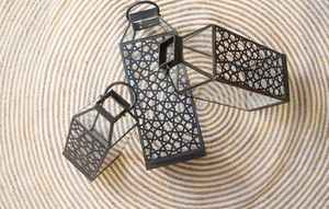 Farolillo de latón dorado con forma de jaula de pájaro, cilíndrico, para decoración del hogar, portavelas de metal vacío con diseño floral - Product Image 4