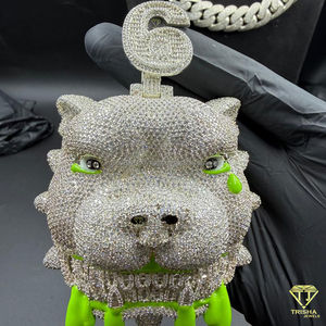 Colgante de lujo con cabeza de bulldog de diamantes, amuleto de perro de dibujos animados con incrustaciones de diamantes y engaste número seis para hombre, joyería llamativa de hip hop. - Product Image 1