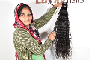 ผมแท้จากอินเดียแบบมัดเป็นช่อ ขนาด 8-36 นิ้ว แบบ Double Weft สำหรับต่อผม ราคาส่ง 100% ธรรมชาติ ราคาถูก สีดำลอนลึก - Product Image 3