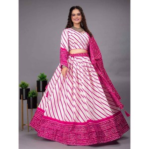 VÊTEMENTS DE MARIAGE FEUILLE DE COTON ET IMPRIMÉ ZARI LEHENGA CHOLI AVEC DUPATTA ROSE - Product Image 1