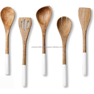 Juego de utensilios de cocina artesanales MeenaBloom, cucharas de madera esmaltadas con diseño floral tradicional Meenakari, mangos de madera de mango. - Product Image 2