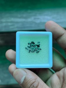 Espinela gris natural facetada con corte de pera - Product Image 4