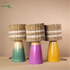 Lámpara de Mesa de Bambú Hecha a Mano, Diseño Moderno Minimalista, Iluminación Interior Ecológica - Product Image 1