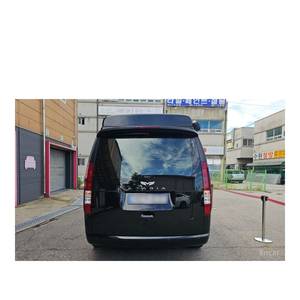 Hyundai Staria 2WD Campervan Boîte Automatique Caméra Arrière Sièges en Cuir Livraison Décembre 2024 17 271 km Diesel Disponible - Product Image 4