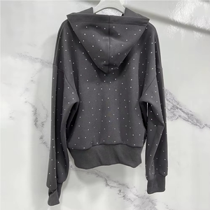 Nouvel ensemble de survêtement gris à pois pour femme, fabriqué au Pakistan, avec sweat à capuche zippé et pantalon imprimé à pois, service OEM, vente chaude - Product Image 2