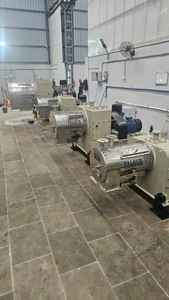 Machine centrifugeuse horizontale mécanique premium pour sel, en acier inoxydable SS 2205, 25 CV, 220 V, capacité de séparation de 100 à 1000 kg/h - Product Image 5