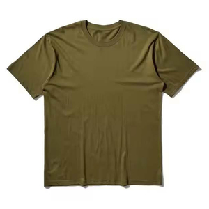 T-shirt de sport léger en maille avec panneaux ventilés, séchage rapide, vêtements de fitness, impression par transfert thermique personnalisée, coupe ajustée - Product Image 3