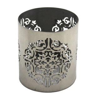 Nickelage fer forme ronde élégant support votif décoration de maison et de mariage pot de bougie en vrac fait à la main - Product Image 1