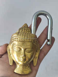 Cadenas Bouddha en Laiton et Acier de Haute Qualité, Technologie de Verrouillage Avancée, Robuste et Durable, Sécurité Traditionnelle, Fait Main, à Clé - Product Image 4