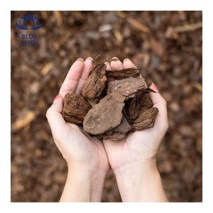 Corteza de Pino de Primera Calidad, Virutas de Corteza de Pino para la Retención de Humedad del Suelo y la Estabilidad de las Raíces de las Plantas - Product Image 4