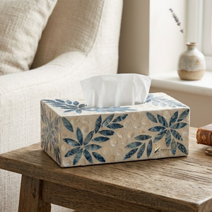 Caja de pañuelos de estilo floral con incrustaciones de nácar, calidad OEM ODM, material sostenible, origen Vietnam, para decoración del hogar. - Product Image 4