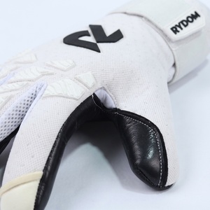<b>Goalkeeper</b> <b>Gloves</b> Custom Design Factory Price Oem Odm Breathable Comfortable Flexible <b>Gloves</b> For Football Training - Product Image 3