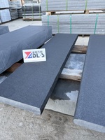 Vente en gros de carreaux de granit noir absolu flammé de 50mm d'épaisseur prix de marche d'escalier extérieur en granit noir du Zimbabwe