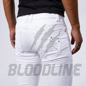 Jean en denim blanc coupe droite Bloodline, coupe slim, taille mi-haute, en coton, style décontracté d'été pour homme, imprimé numérique - Product Image 2
