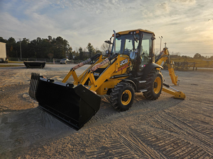 Retroexcavadora 3CX-14 2025, Equipo de Construcción Compacto de Uso Pesado - Product Image 2