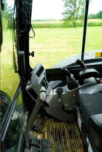 Excavatrice KX057-4 d'occasion pour l'installation de services publics et le développement de terrains - Product Image 6