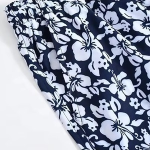 Shorts de plage colorés pour hommes en gros – Nouveaux shorts imprimés par sublimation pour adultes, design personnalisé - Product Image 2