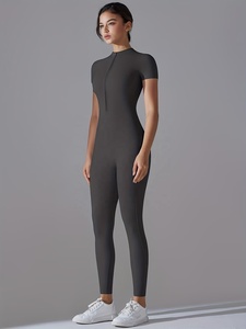 Mono de yoga de manga corta para mujer, de color liso, cintura alta, con cremallera, minimalista, transpirable, de elastano y poliéster, ajuste ceñido de largo completo - Product Image 1