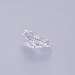 Diamant exclusif de forme ovale, clarté VS1, couleur E, éclat brillant, bijou haut de gamme, coupe ovale époustouflante - Product Image 4