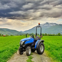 Tracteur Solis S20 4x4 à transmission par engrenages, chargeur intégré d'usine, boîte de vitesses à roulement auto-nivelant, pompe, moteur, haute productivité