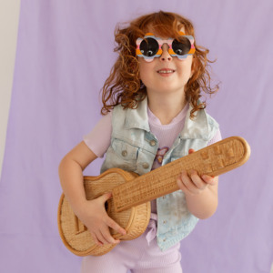 Guitarra de juguete de ratán tejida a mano para la educación musical de los niños, juguetes musicales para niños, guitarras de juego de alta calidad - Product Image 4