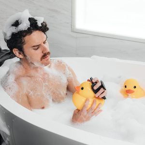 Brosse de massage antidérapante en silicone pour les pieds, style long et tendance, avec serviette de lavage pour le corps, pour tapis de douche - Product Image 2