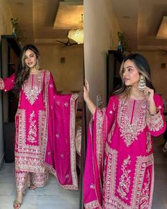 Elegante Conjunto de Salwar Kameez Rosa, Bordado en Seda Chinon, para Mujer, para Bodas y Fiestas, Ropa Tradicional India y Pakistaní, Largo hasta el Tobillo - Product Image 2