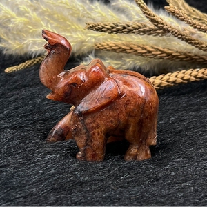 Red Aventurine <b>Elephant</b> Hand Carved Natural Gemstone Figurine Energy Confidence Feng Shui <b>Decor</b> Wholesale - Product Image 2