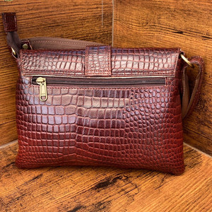 Bolso cruzado de cuero genuino personalizado de gran capacidad para mujer, bolso de hombro con estampado de cocodrilo de cuero de vaca de grano completo para mujer - Product Image 5