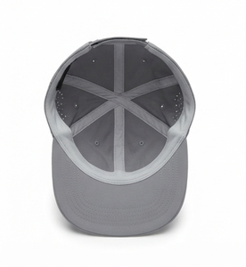 Gorra Deportiva Ligera con Bordado a Mano y Ventilación, Tejido Transpirable y Refrescante, Lista para Viajar, Ideal para Maratón y Jogging - Product Image 4