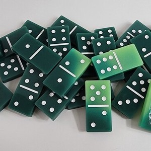 Tuiles de dominos en résine Double 6, emballage personnalisé, jeu de table de jeu et de loisirs, ensemble de dominos en résine personnalisé haute brillance avec points - Product Image 5