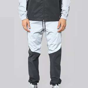 ผู้ผลิต OEM เสื้อแจ็คเก็ตซิปแบบกำหนดเอง ชุดเสื้อผ้ากันหนาวโพลีเอสเตอร์สำหรับผู้ชาย เสื้อกันลม ชุดกีฬาวิ่ง ชุดวอร์ม - Product Image 5