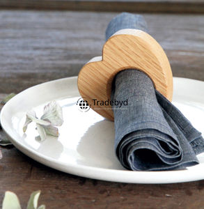 Anneau de serviette en bois classique de qualité supérieure, durable, écologique, décoratif, fait à la main, pour la table à manger, l'hôtel, les accessoires de mariage par Tradebyd - Product Image 4