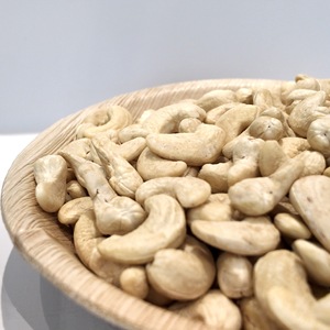 Noix de cajou blanches W240 d'origine naturelle du Cambodge, certifiées Halal, pour ingrédients de boulangerie et distribution de collations saines - Product Image 1