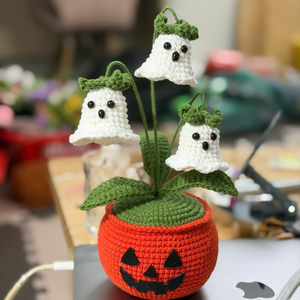 Maceta de Tulipán Fantasma de Ganchillo de Tela de Algodón para Halloween, Muñeco de Peluche Hecho a Mano, Planta en Maceta, Decoración de Estilo Clásico Adorable, Regalo para Escritorio - Product Image 5