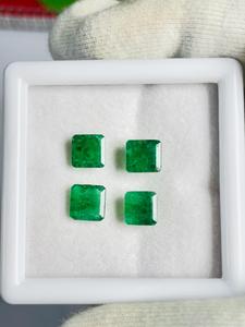 Émeraude naturelle de Zambie, taille émeraude, 6,73 carats, 4 pièces, couleur verte premium, lustre excellent, qualité supérieure, certifiée IGI, pour collectionneur - Product Image 3