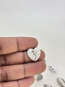 พลอยแท้คุณภาพสูงสุด บัฟฟาโลไวท์ คาโบชอง แบบเม็ดเดี่ยว ขัดเงาอย่างดี ขายส่งจำนวนมาก สำหรับทำเครื่องประดับเงิน ในราคาที่ดีที่สุด - Product Image 5